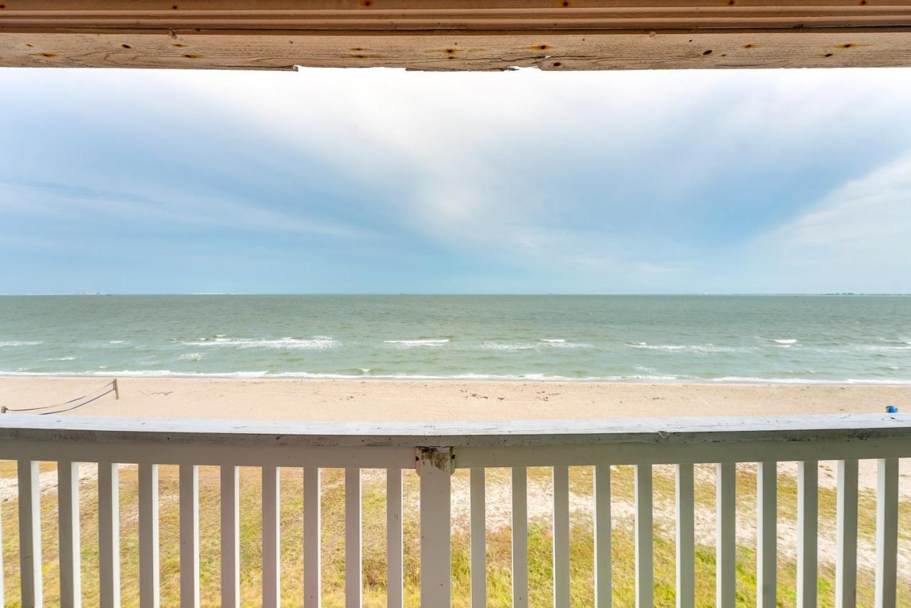 Beachfront Corpus Christi Condo With Pool Access! Exterior photo