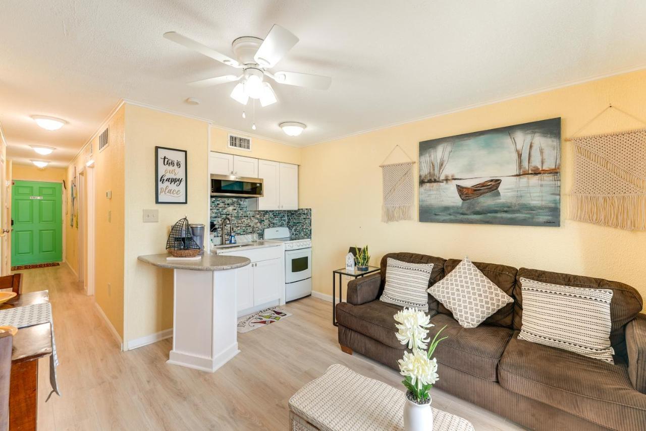 Beachfront Corpus Christi Condo With Pool Access! Exterior photo